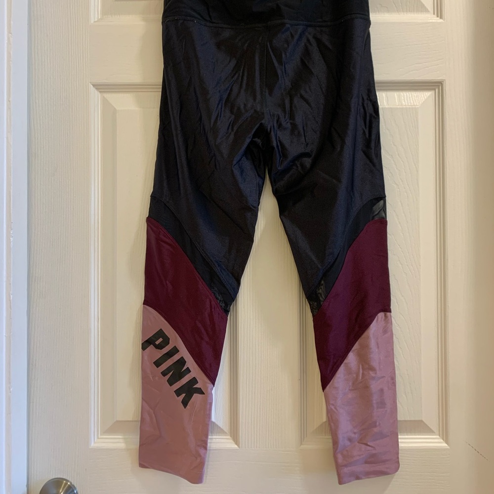 Victoria’s Secret PINK Leggings with pocket